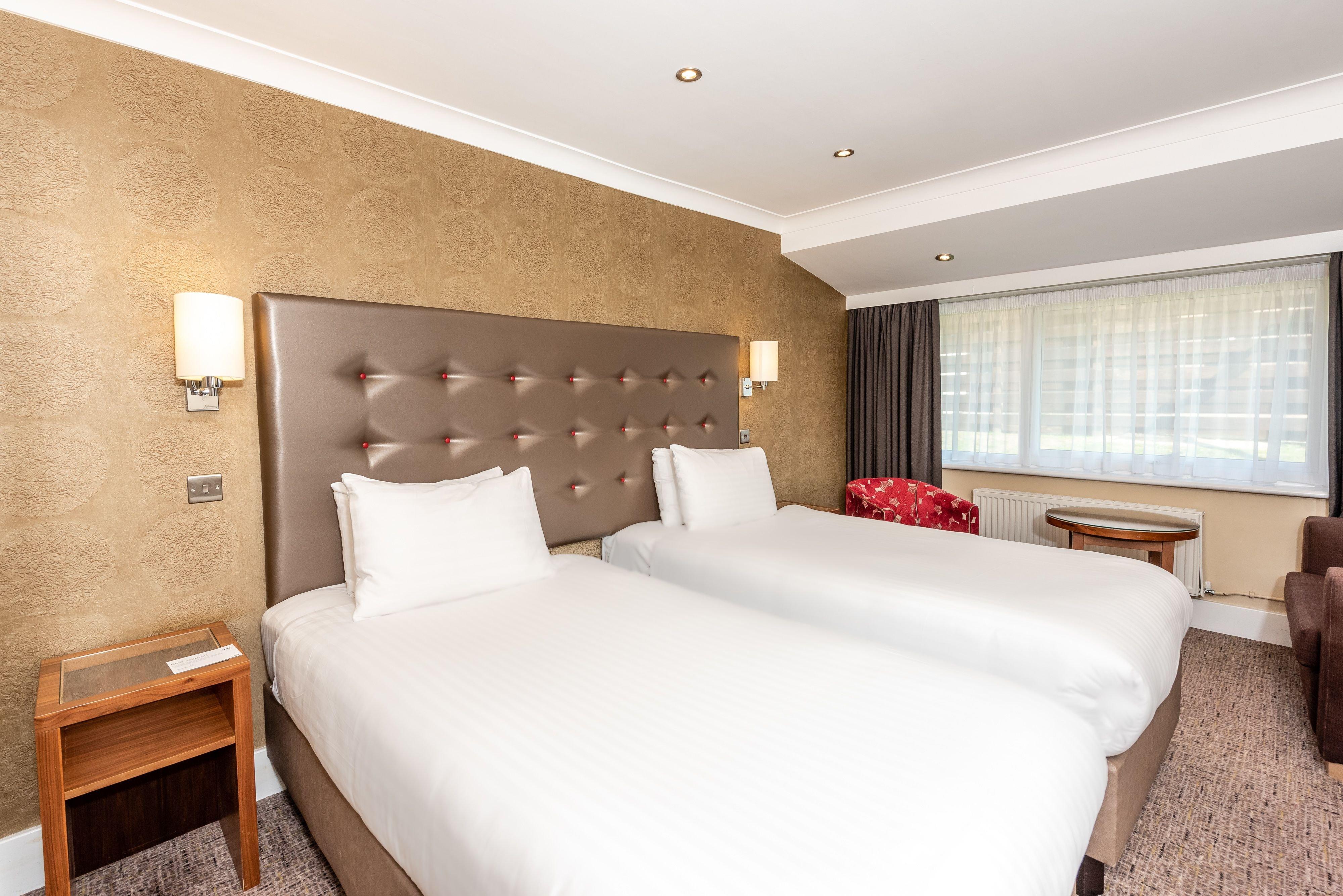 Holiday Inn Dover By Ihg Экстерьер фото