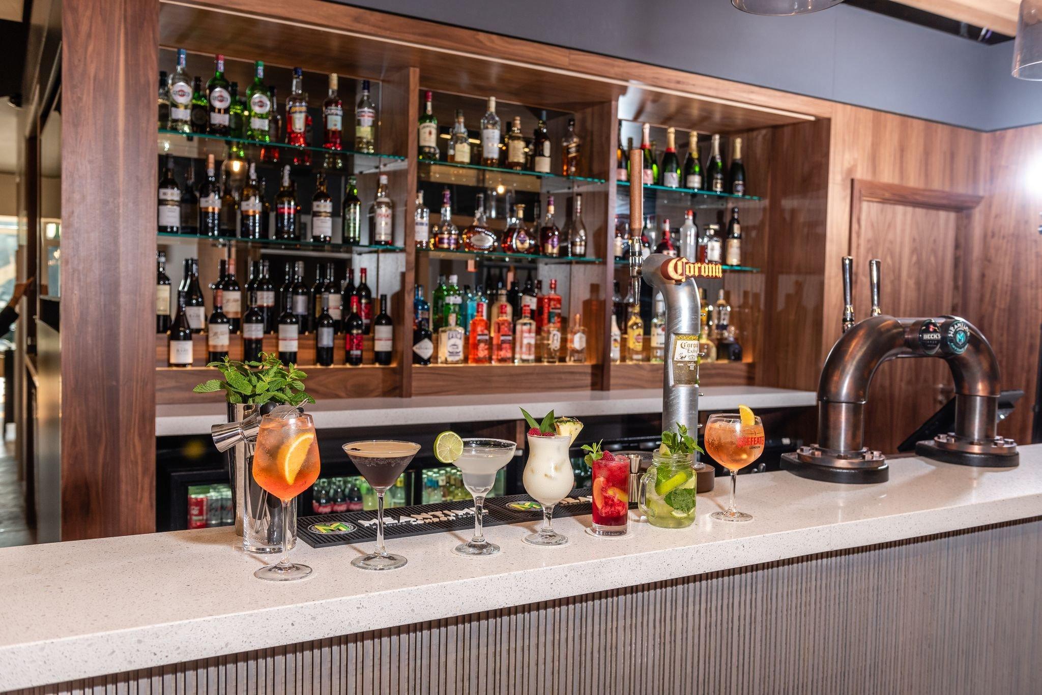 Holiday Inn Dover By Ihg Экстерьер фото
