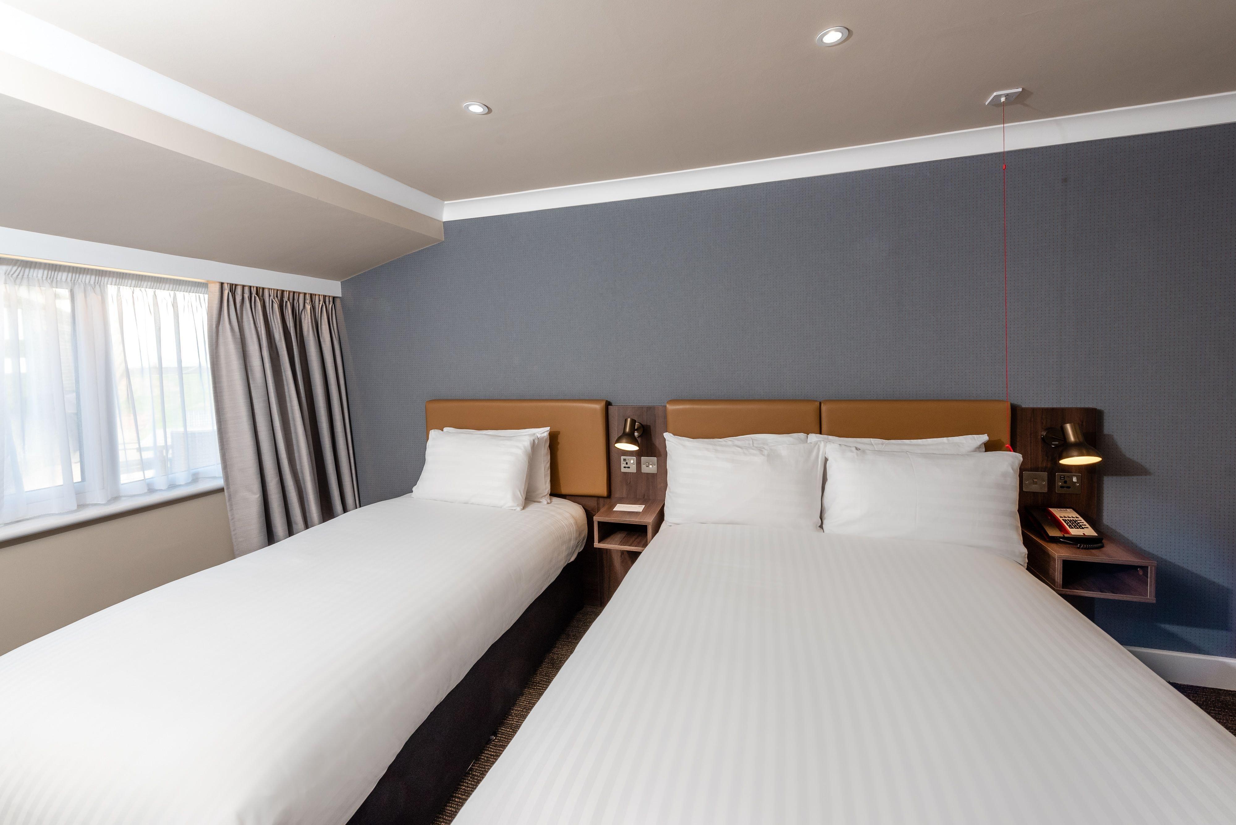 Holiday Inn Dover By Ihg Экстерьер фото