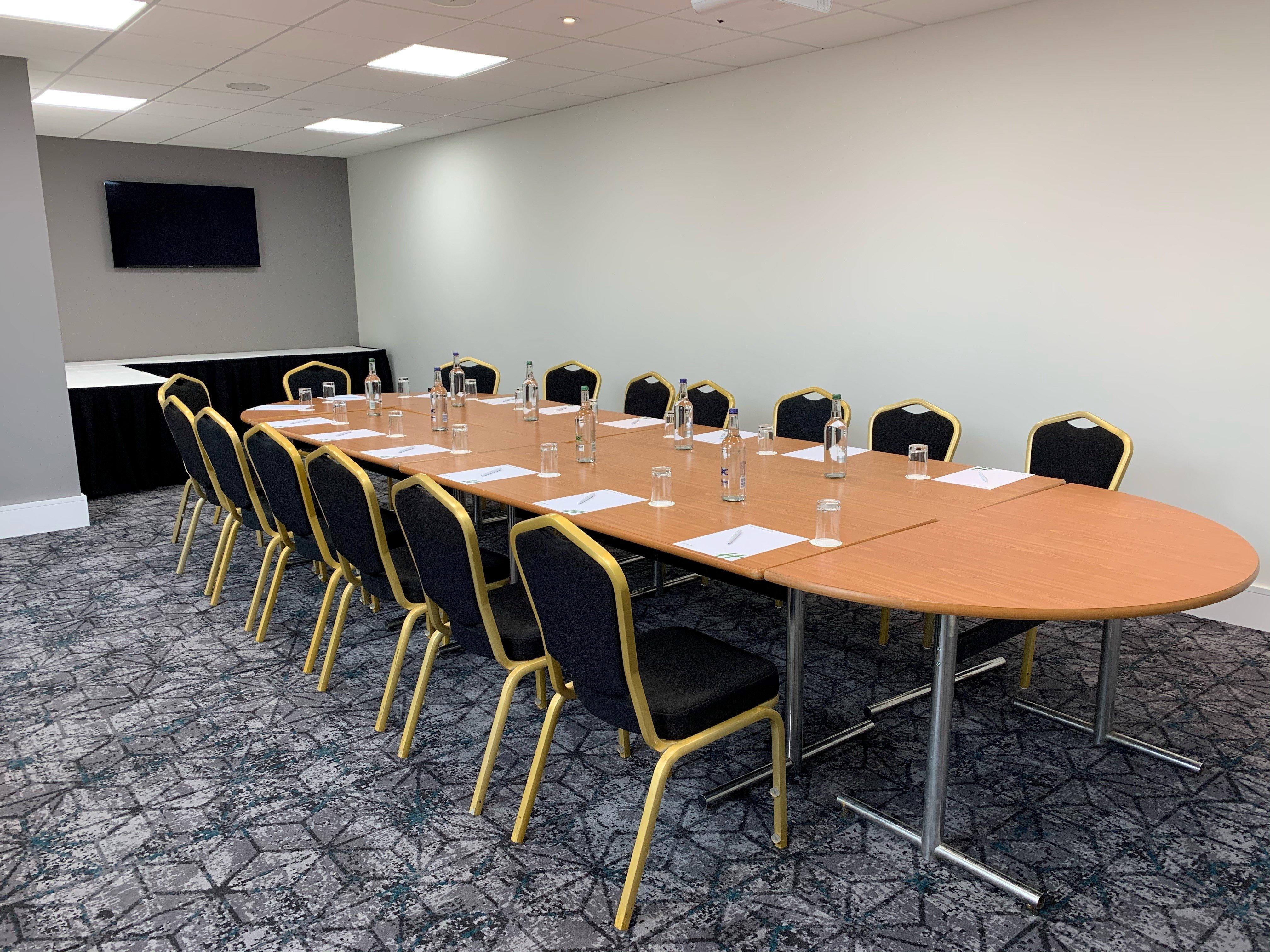 Holiday Inn Dover By Ihg Экстерьер фото