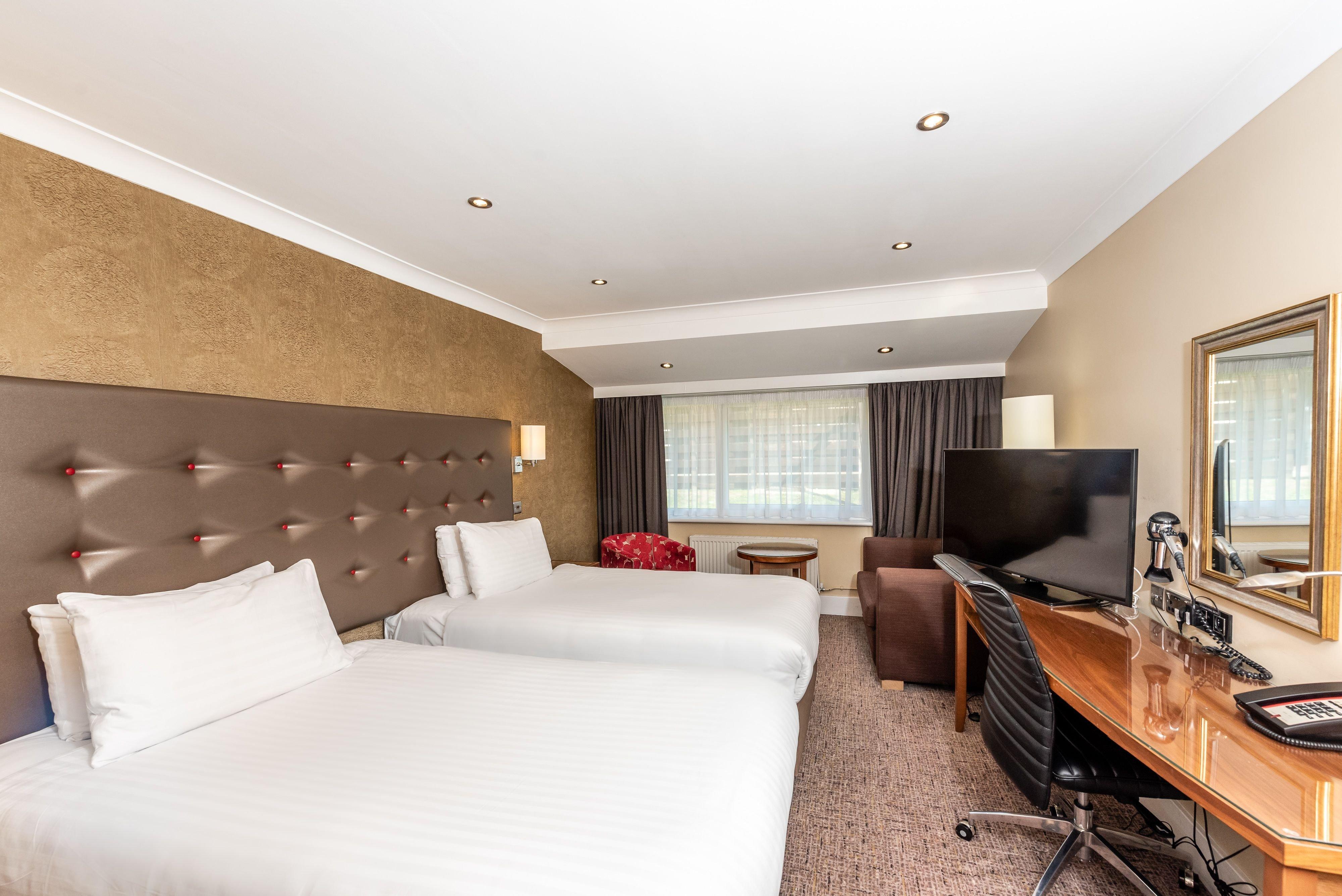 Holiday Inn Dover By Ihg Экстерьер фото